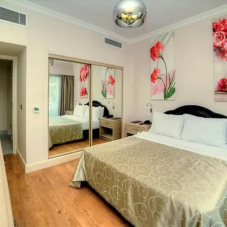 Kyrenia Jasmine Court Hotel