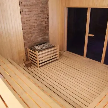 Kyrenia Jasmine Court Hotel