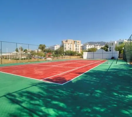 Kyrenia Jasmine Court Hotel Agios Nikolaos (Famagusta)