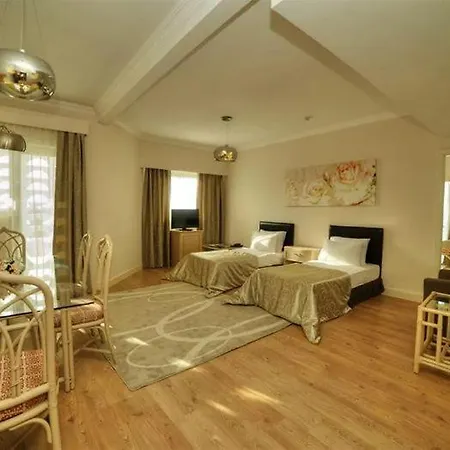 Jasmine Court & In Kyrenia Hotel
