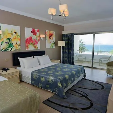 Jasmine Court & In Kyrenia 4*