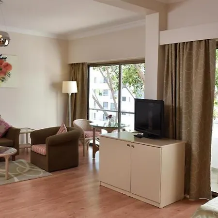 Kyrenia Jasmine Court Hotel