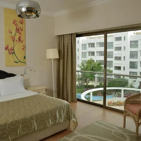 Jasmine Court & In Kyrenia Otel Agios Nikolaos (Famagusta)