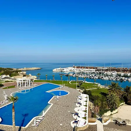 Otel Jasmine Court & In Kyrenia Agios Nikolaos (Famagusta)