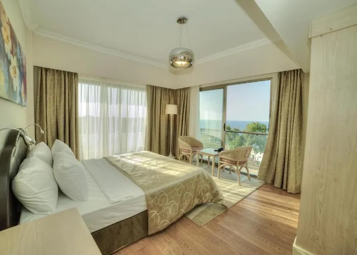 Otel Kyrenia Jasmine Court Agios Nikolaos (Famagusta)
