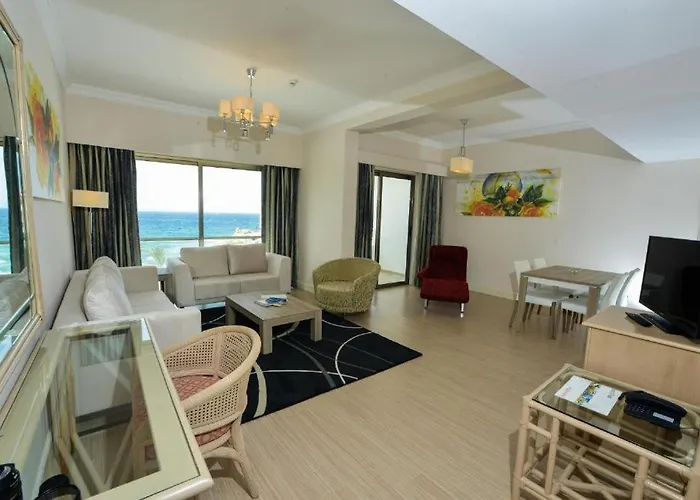 Kyrenia Jasmine Court Otel Agios Nikolaos (Famagusta)