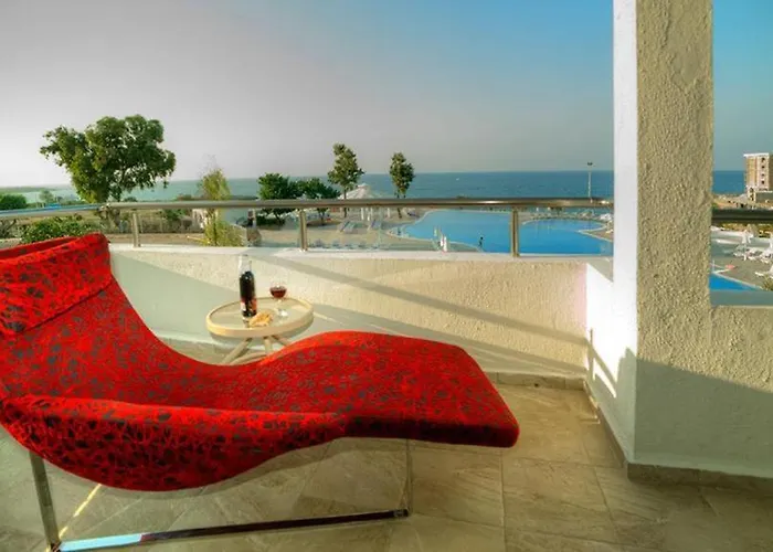 Otel Kyrenia Jasmine Court Agios Nikolaos (Famagusta)