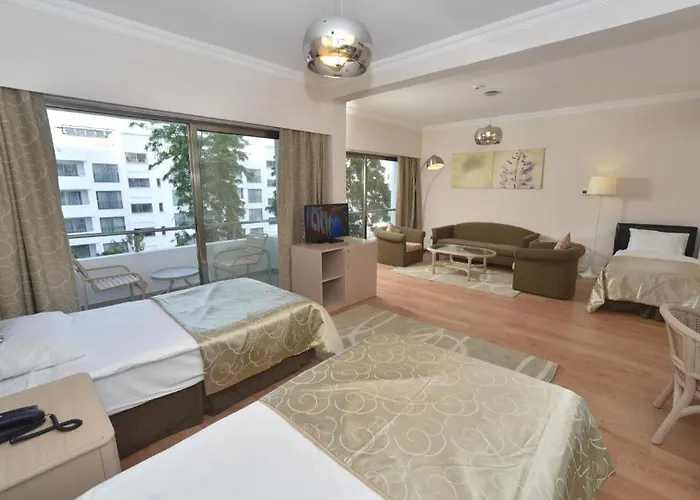 Kyrenia Jasmine Court 4* Agios Nikolaos (Famagusta)