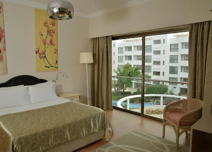 Kyrenia Jasmine Court Otel Agios Nikolaos (Famagusta)