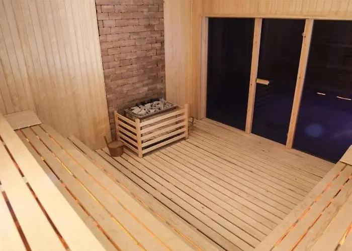 Kyrenia Jasmine Court Szálloda